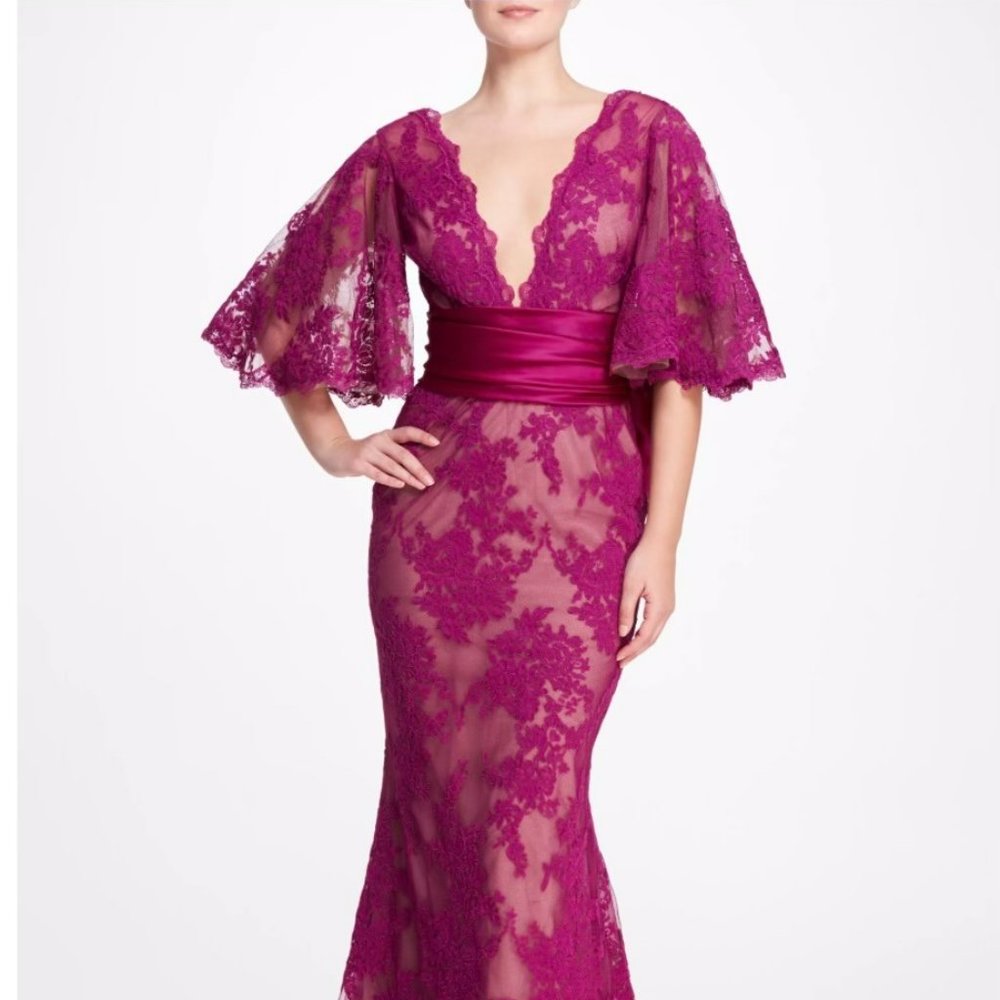 Marchesa Couture - Cape Sleeve V Neck Lace Gown
